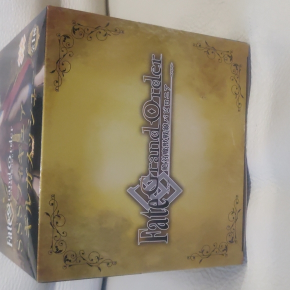 Fate Grand Order - Absolute Demonic Front Babylonia Gilgamesh Figure BNIB - Picture 5 of 7